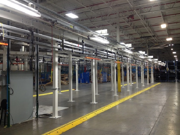 Automotive Cockpit Assembly Line - IntelliTrak 500 Series Overhead Conveyor