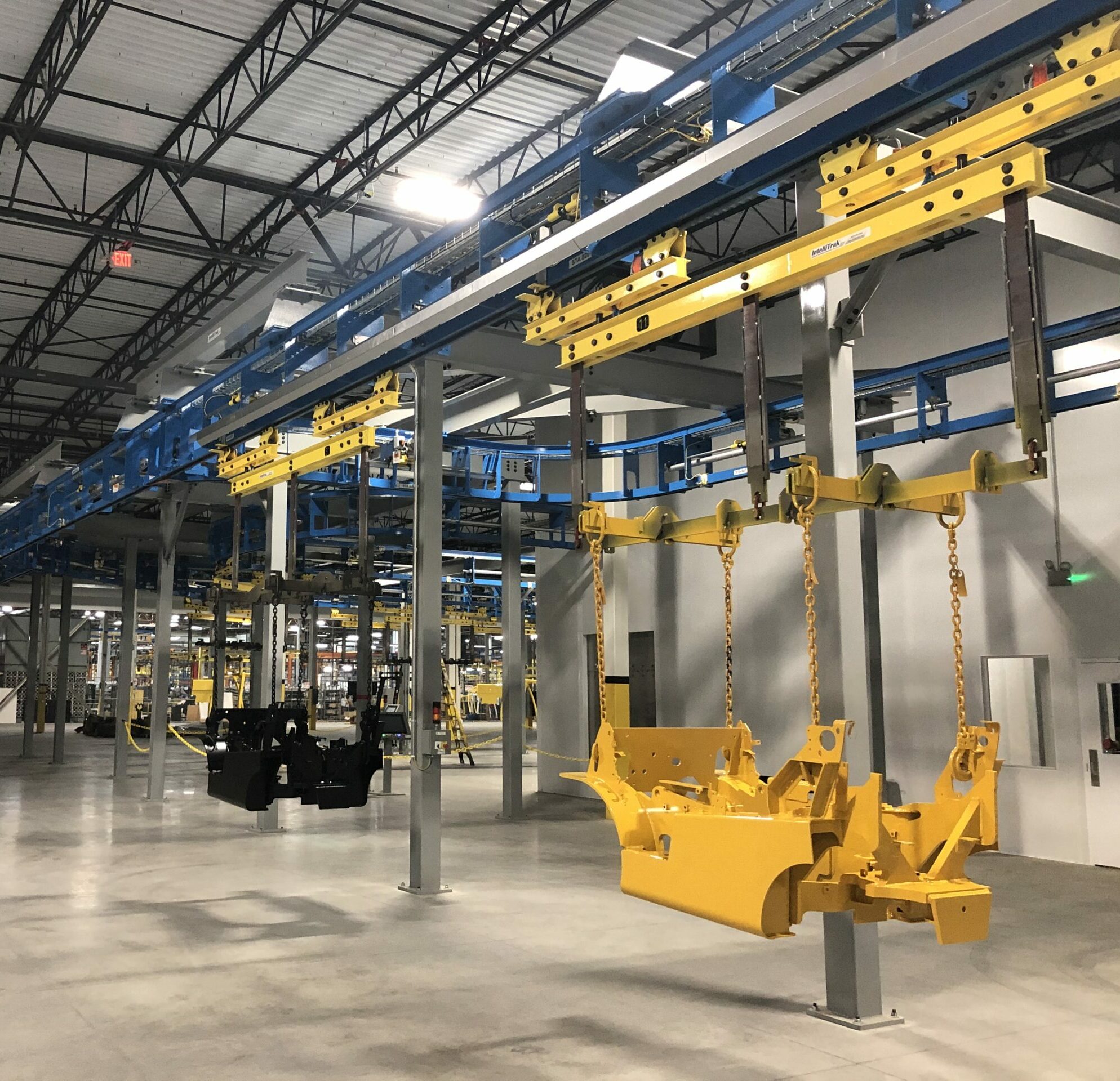 Lift Truck Finishing Line - IntelliTrak 1500 Series Overhead Conveyor