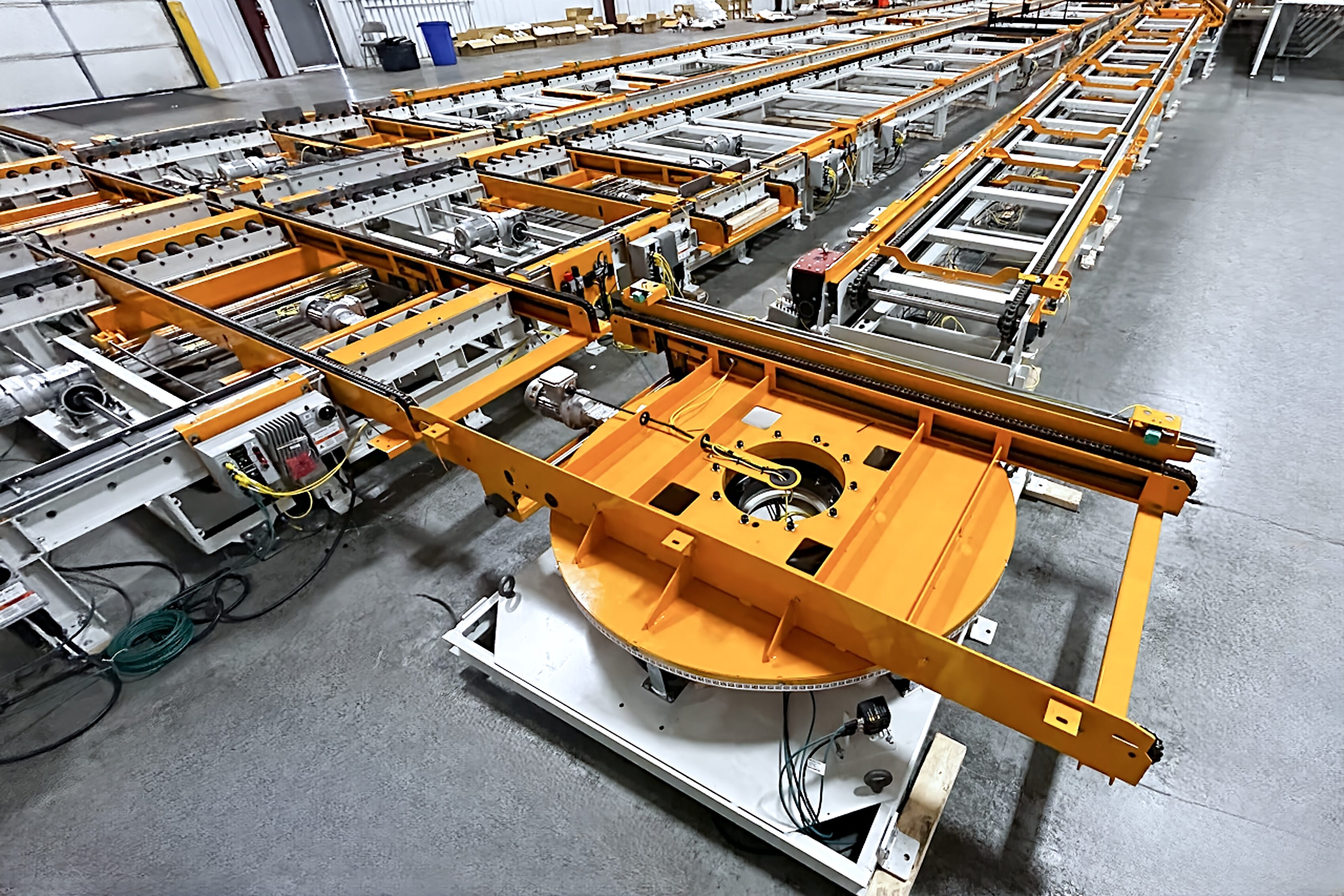 SRG FAT with CDLR, Dual Strand Chain, Turntables, Drag Chain Pop-up-Transfers, and Scissor Lifts.